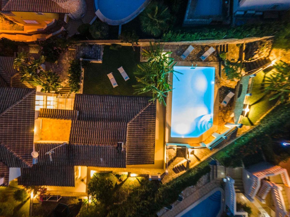 Villa Alcanada Sunrise Alcudia  Exterior photo