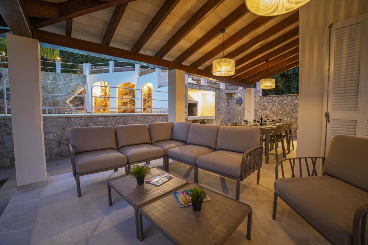 Villa Alcanada Sunrise Alcudia  Exterior photo
